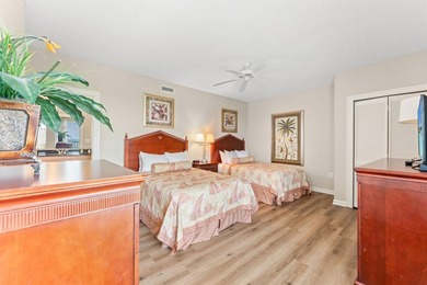 This spectacular ocean view condo puts the royal in Royale Palms - photo 22