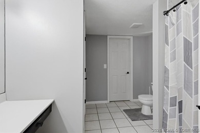 MOTIVATED SELLER!!!! Conveniently situated just off Bagnell Dam - photo 24