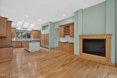 Private Country Living on 9.16 Acres with Two Lakefront - photo 27