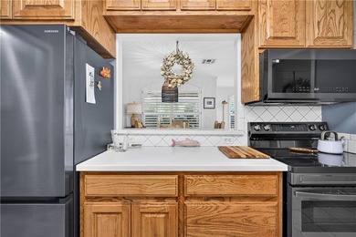 Coastal comfort meets smart living in this beautifully updated - photo 8
