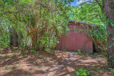 Offered for the first time by its original owner, this - photo 31