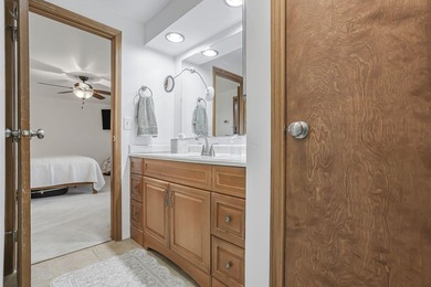 Welcome to Hideaway Hills and this spacious, beautifully updated - photo 36