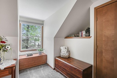 Welcome to Hideaway Hills and this spacious, beautifully updated - photo 48