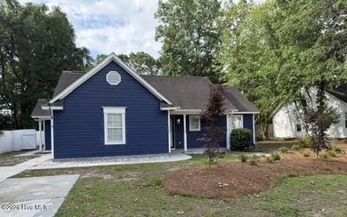 Discover your new oasis in Laurel Ridge, just minutes from - photo 3
