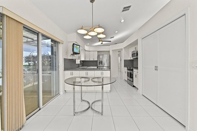 Welcome to a beautifully bright and thoughtfully updated Boynton - photo 11