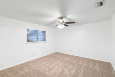 Move-in ready townhome offering comfort, convenience, and - photo 14