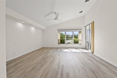 Welcome to a beautifully bright and thoughtfully updated Boynton - photo 15