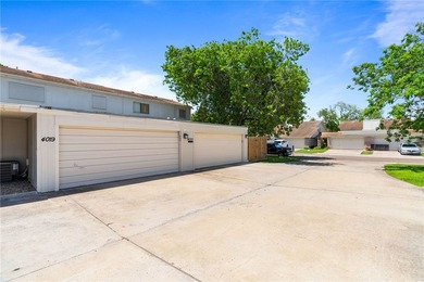 Move-in ready townhome offering comfort, convenience, and - photo 17