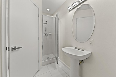Welcome to a beautifully bright and thoughtfully updated Boynton - photo 21