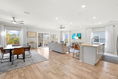 Fully furnished 4 bedroom, 4 bath townhome in Lost Key Golf & - photo 3