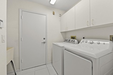 Welcome to a beautifully bright and thoughtfully updated Boynton - photo 27
