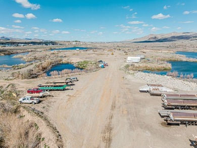 Situated between the railroad tracks and the Humboldt River - photo 33