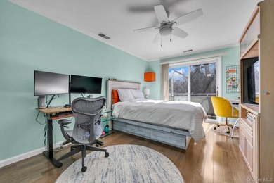 Welcome to this beautifully renovated Beechwood model in Oak - photo 8