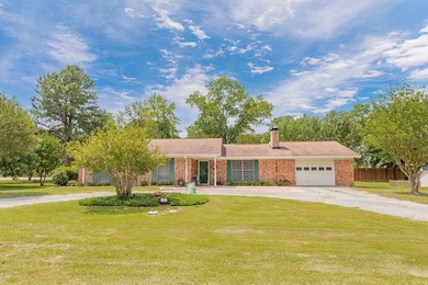 Charming traditional 3-bedroom, 2-bath home offering 1,448 - photo 1
