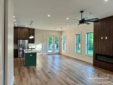Modern upscale elegance. Live, work, play in this Unparalleled - photo 4