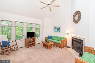 Tucked away on a quiet cul-de-sac in the amenity-rich community - photo 11