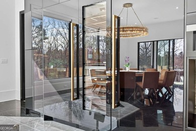 A rare opportunity to own a 15,600 sq ft ultra-luxury - photo 13