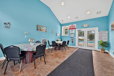 Welcome to The Views, a sought-after 55+ community offering - photo 19