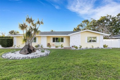 (private lake, pond, coastal) Home For Sale in Bradenton Florida