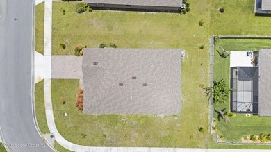 SELLER IS OFFERING $15,000 TOWARDS BUYERS CLOSING COSTS AND - photo 3