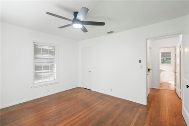 Welcome to 1821 Hawthorne, a solid home with classic character - photo 10