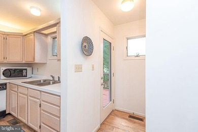 Tucked away on a quiet cul-de-sac in the amenity-rich community - photo 33