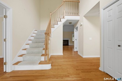 Welcome to 20 Pequot Court! These original owners have - photo 4