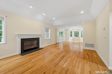 Welcome to 20 Pequot Court! These original owners have - photo 6