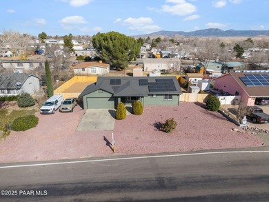 Ready to Move In! Discover this beautifully maintained 3-bedroom