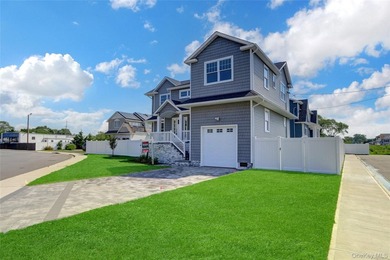 Last Home Left in this Waterfront 2025 New Construction Project! - photo 3
