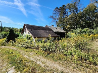 Discover an exceptional 58.9-acre property along the scenic - photo 10
