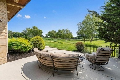 Absolutely Stunning 1 1/2 story Contemporary Estate Home on #5 - photo 15