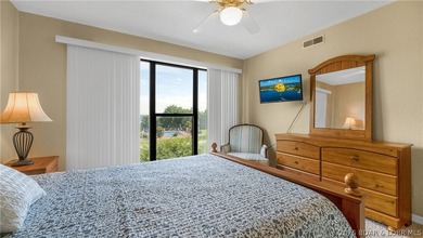 VALUE WITH A VIEW! With over 2000 square feet this 3 bedroom, 2 - photo 16