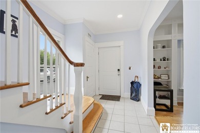 Welcome to 19 Winchester Road: an expansive 6 bedroom, 3 - photo 7