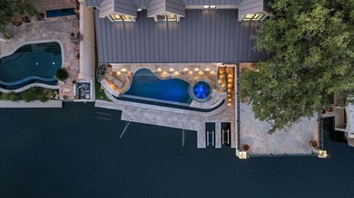 This stunning estate on Lake LBJ is the epitome of lakeside - photo 8