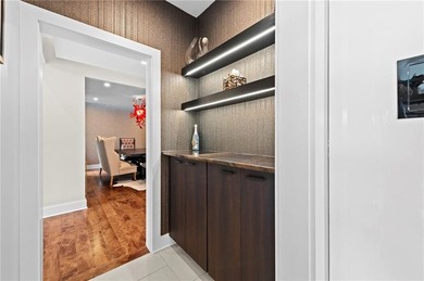 Absolutely Stunning 1 1/2 story Contemporary Estate Home on #5 - photo 39