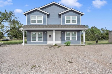 Exceptional income-producing investment in the heart of - photo 3