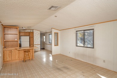 Discover an excellent opportunity in the highly desirable Unit