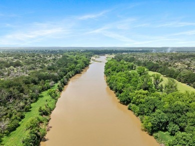 An exceptional opportunity to own a premier Colorado River ranch - photo 2