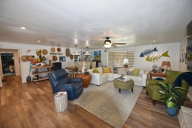 Beautiful 2BR/2BA home in Buchanan Lake Village, just a short - photo 6