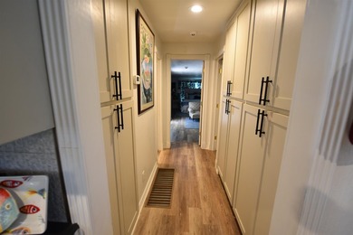 Beautiful 2BR/2BA home in Buchanan Lake Village, just a short - photo 9