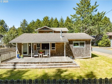 Great Opportunity to own this cozy, well maintained home with - photo 1