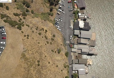 OPPORTUNITY ZONE! Total ~9.34 ACRES stunning and expansive bay - photo 4