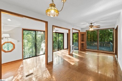 The home features 3 bedrooms, 2.5 bathrooms, and a spacious - photo 12