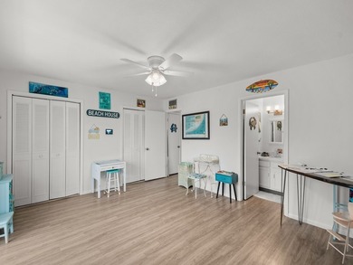 Enjoy easy Florida living in the sought-after Vista Royale 55+ - photo 14