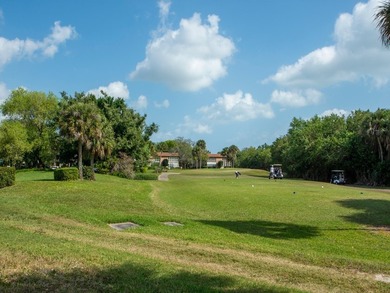 Enjoy easy Florida living in the sought-after Vista Royale 55+ - photo 24