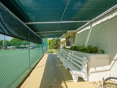Enjoy easy Florida living in the sought-after Vista Royale 55+ - photo 31