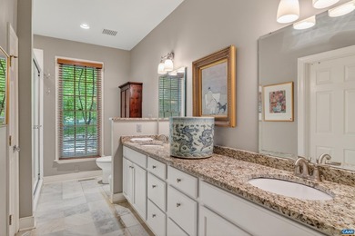 oBeautifully positioned home along the 8th fairway in Glenmore - photo 32