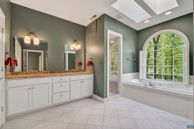 oBeautifully positioned home along the 8th fairway in Glenmore - photo 38