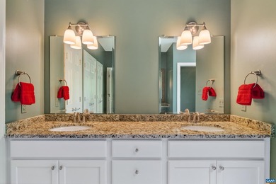 oBeautifully positioned home along the 8th fairway in Glenmore - photo 39